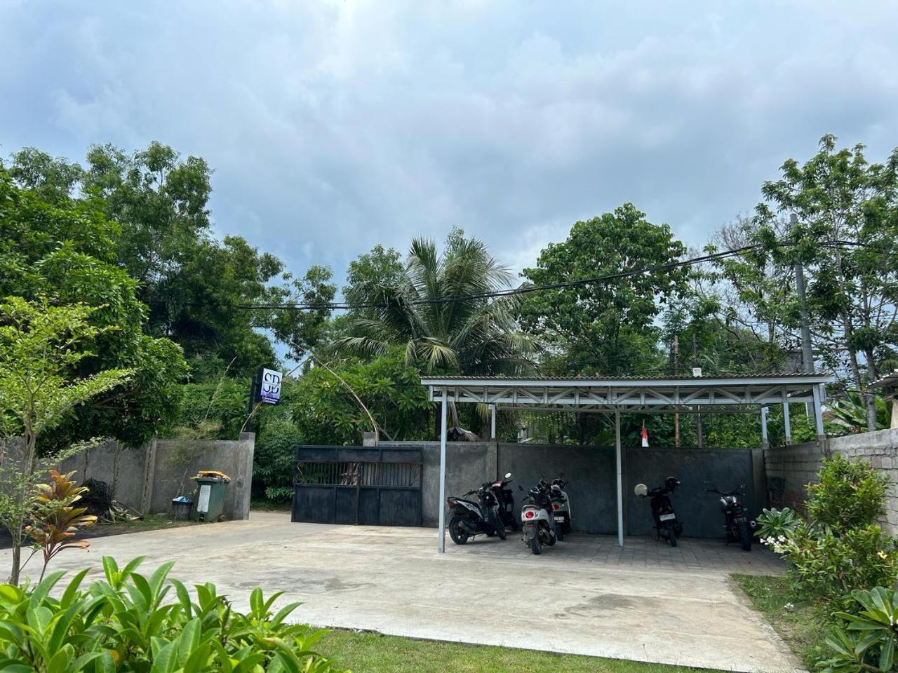 Sayang Bungalows Kuta  Экстерьер фото