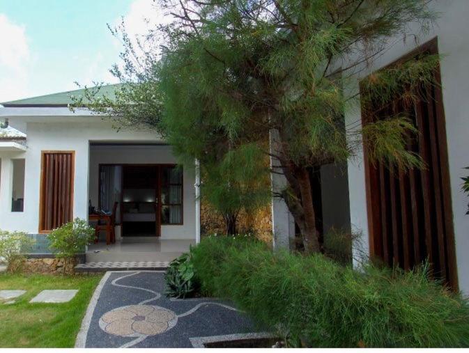 Sayang Bungalows Kuta  Экстерьер фото